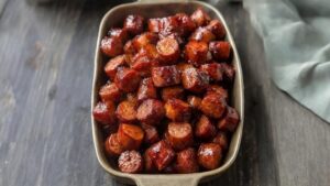 Sweet and Sticky Candied Kielbasa Bites: The Ultimate Appetizer