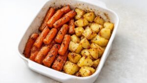 4-Ingredient Amish Carrot and Potato Roast Recipe