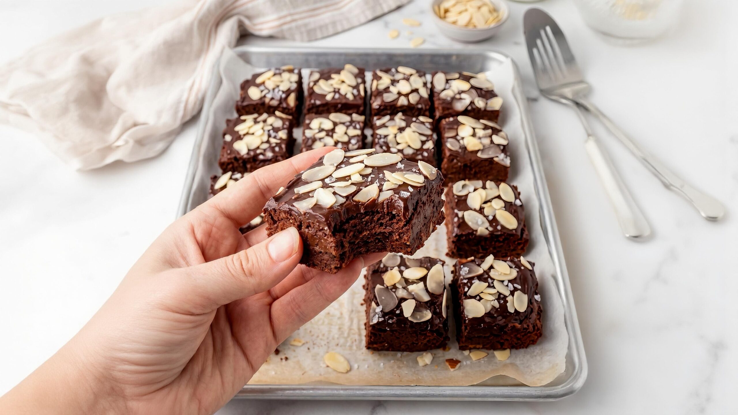 Flourless Cottage Cheese Brownies Recipe (High-Protein Fudgy)