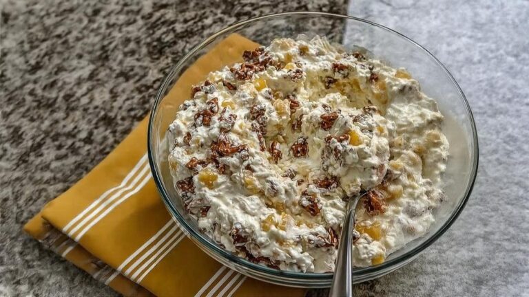 Pineapple Crackle Salad Recipe (Sweet & Crunchy)