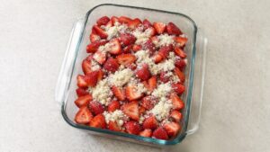Baked Strawberry Dessert Recipe (Easy 4-Ingredient)