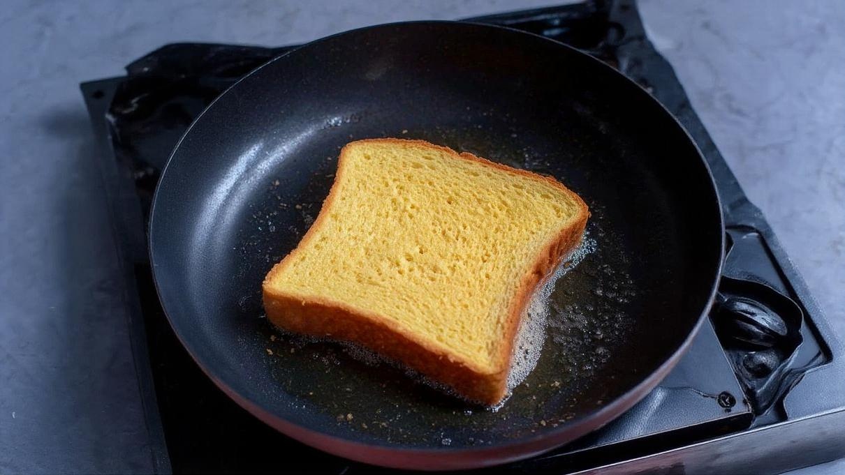 Copycat Sizzler Cheese Toast Recipe (Crispy & Cheesy)