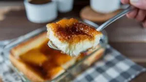 New Mexican Sopapilla Pie Recipe (Honey Drizzled)