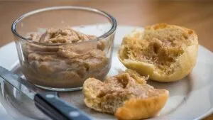 Texas Roadhouse Butter Recipe (Sweet & Creamy)