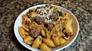 Paprika Steak Shells Recipe (Hearty Stuffed Pasta)