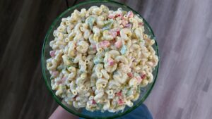 Honey Mustard Pasta Salad recipe (Easy & Creamy)